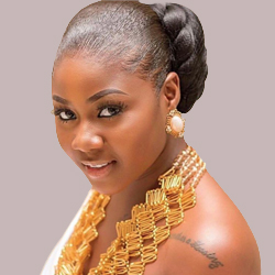 Salma Mumin